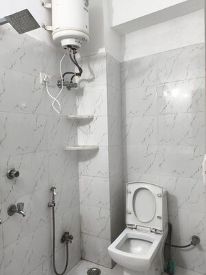 Bathroom in 1 BHK Apartment at Saket – for Rent