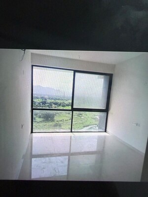 Room in 1 BHK Apartment at Marathon Nexworld, Dombivli East – for Rent