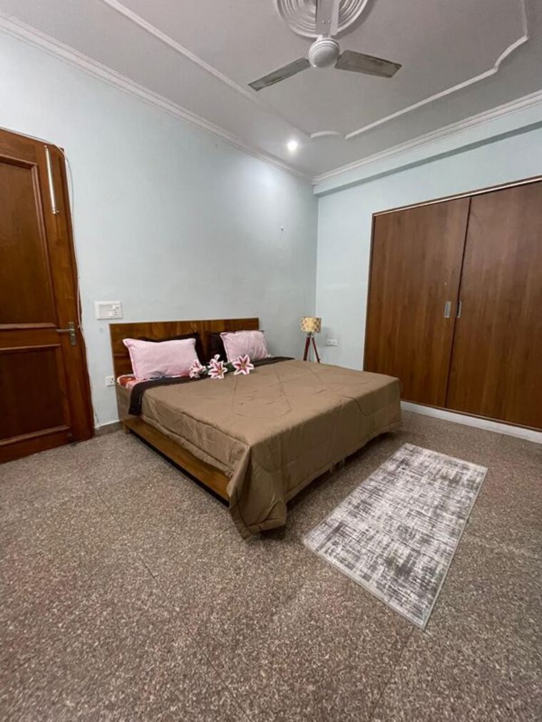 Bedroom, sector 57 1 Bedroom 725 Sq.Ft. Builder Floor In Sector 57 Gurgaon 10665727