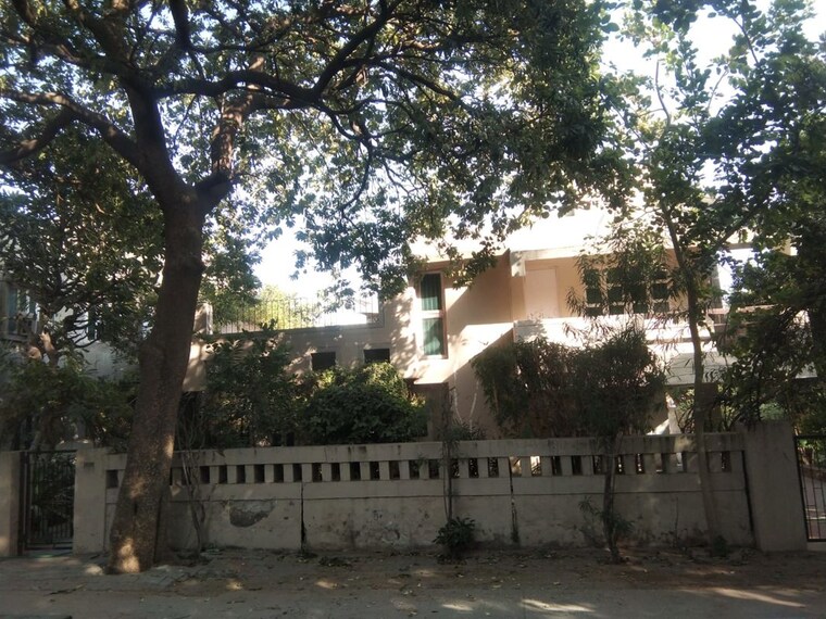 Exterior View, thaltej 3 Bedroom 3600 Sq.Ft. Villa In Thaltej Ahmedabad 10665719