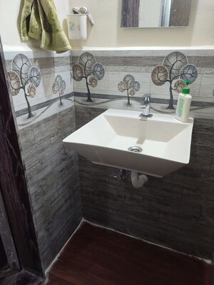 Team Area in 1 BHK Apartment at Lok Sarita, Andheri East – for Rent