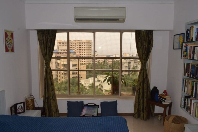 Bedroom, bandra west 2 Bedroom 700 Sq.Ft. Apartment In Bandra West Mumbai 10665544