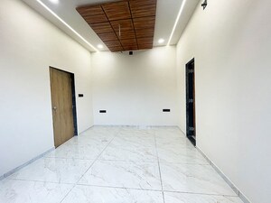 Room in 2 BHK Villa at Vatva – for Sale