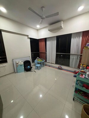 Team Area in 3 BHK Apartment at Celestia Spaces, Parel – for Rent
