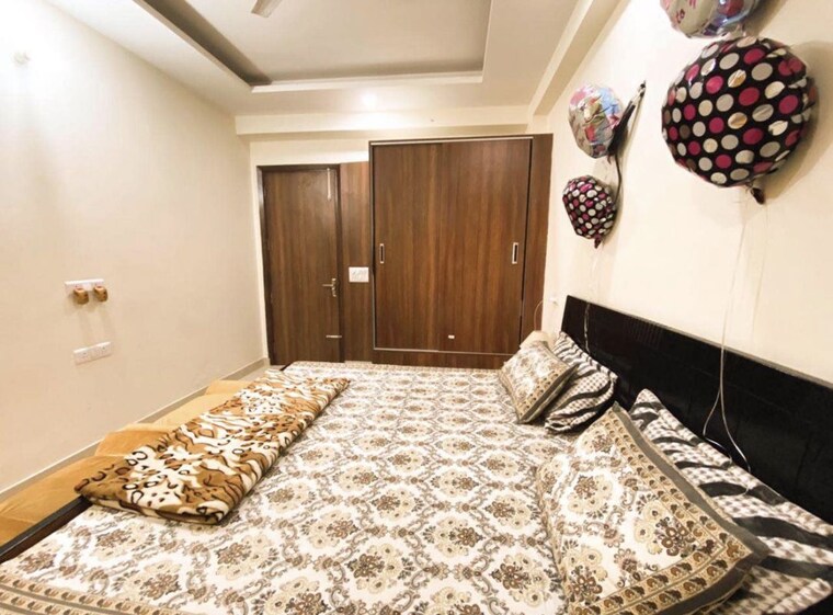 Living Room, subhash nagar 3 Bedroom 150 Sq.Yd. Builder Floor In Subhash Nagar Delhi 10665763