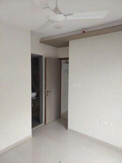 1 BHK Apartment For Rent in Gurukrupa Param