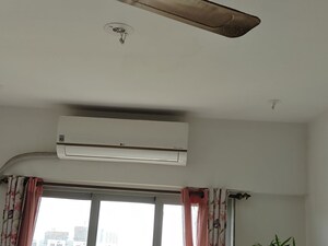  2 BHK Apartment at Mayfair The View, Vikhroli West – for Sale