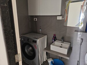  2 BHK Apartment at Mayfair The View, Vikhroli West – for Sale