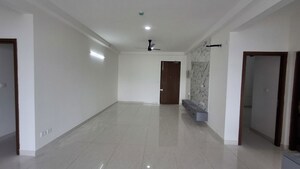 Room in 3 BHK Apartment at Prestige Beverly Hills, Kokapet – for Rent