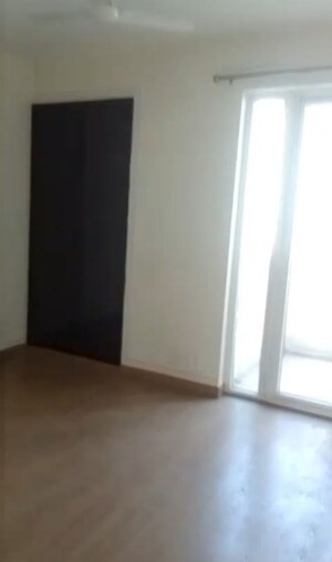 3 BHK Apartment For Rent in Emaar Palm Hills, Sector 77
