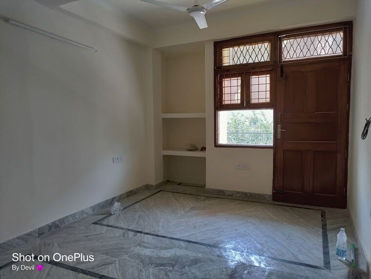 Room, sushant lok i 2 Bedroom 1350 Sq.Ft. Builder Floor In Sushant Lok I Gurgaon 10665855