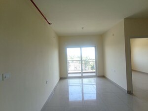 Room in 1 BHK Apartment at TVS Emerald Jardin, Singasandra – for Sale