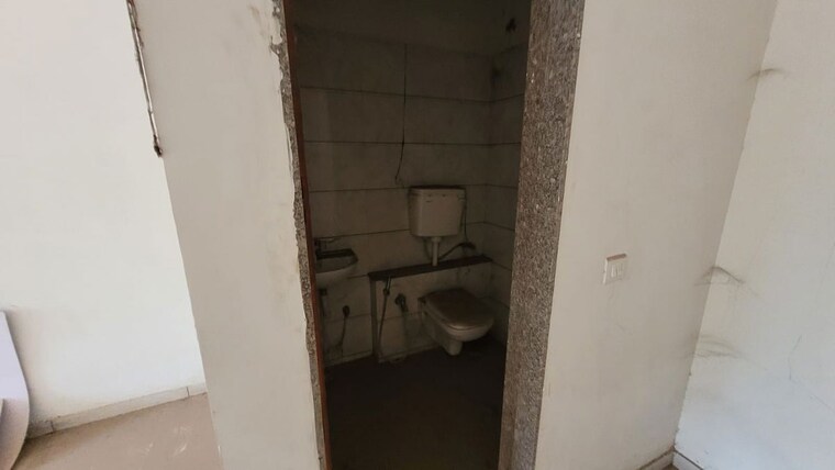Bathroom, panchavati society Commercial Showroom 650 Sq.Ft. In Panchavati Society Ahmedabad 10663926