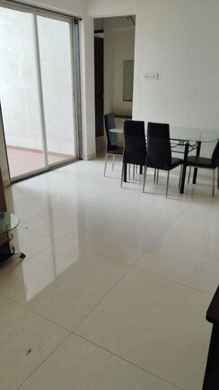 2 BHK Apartment For Rent in Ravinanda Skylights