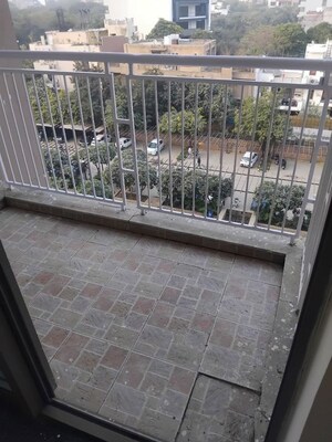 Balcony in 3 BHK Apartment at Unitech Uniworld Gardens 2, Sector 47 – for Rent