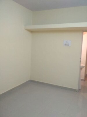 Room in 1 BHK Apartment at Mahavir Tower Ghansoli, Ghansoli – for Rent
