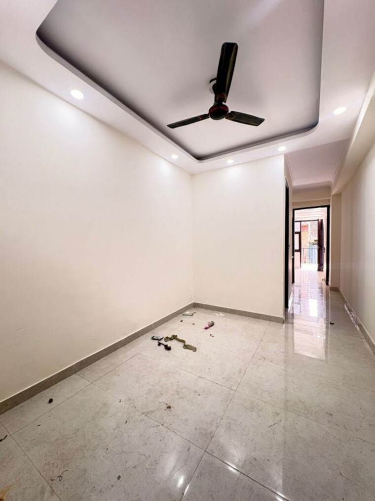 Room, palm-residency-chhatarpur 1 Bedroom 450 Sq.Ft. Apartment In Chattarpur Delhi 10665911