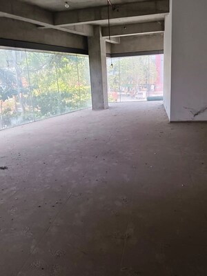 Room in  Showroom at Sushil Nagar Society – for Rent