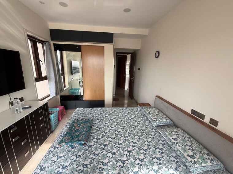 Bedroom, surbhi-chs-andheri-west 3 Bedroom 1500 Sq.Ft. Apartment In Andheri West Mumbai 10665921