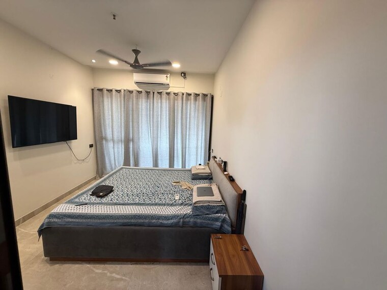 Living Room, surbhi-chs-andheri-west 3 Bedroom 1500 Sq.Ft. Apartment In Andheri West Mumbai 10665921