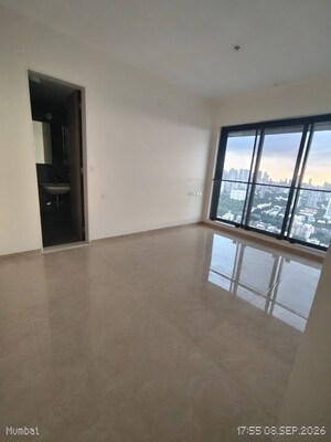 Room in 2 BHK Apartment at Dosti Eastern Bay Phase 3, Wadala – for Sale