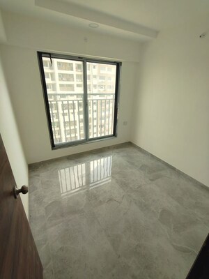 Room in 2 BHK Apartment at Ruturaj Classic, Nalasopara West – for Rent