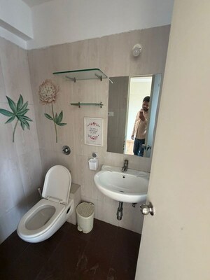 Bathroom in 3 BHK Apartment at Cosmopolis Tower, Andheri West – for Rent