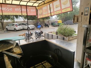 Kitchen in  Shop at Gota – for Rent