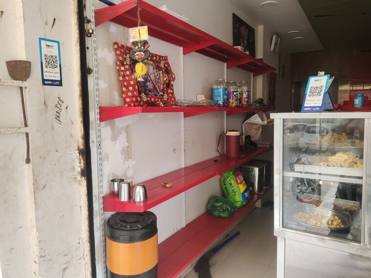 Team Area, gota Commercial Shop 464 Sq.Ft. In Gota Ahmedabad 10664030