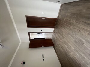 Furnished Amenities in 2.5 BHK Builder Floor at Central Park Flower Valley, Sohna Sector 33 – for Sale