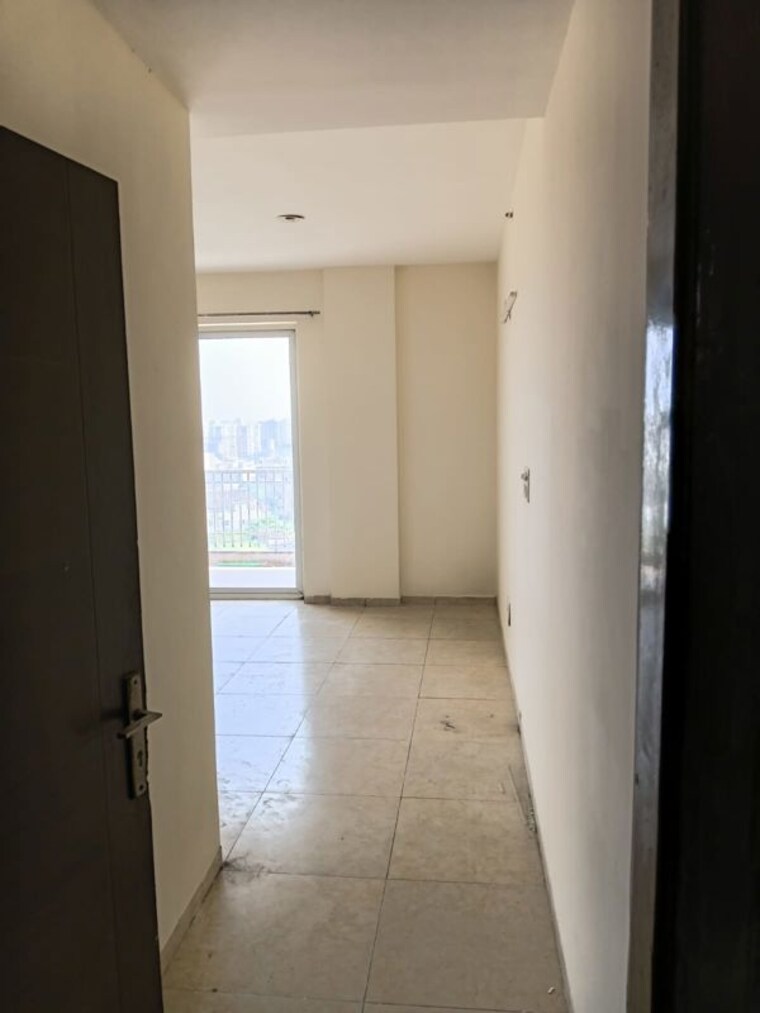 Room, gazipur 3 Bedroom 1885 Sq.Ft. Apartment In Gazipur Zirakpur 10665892