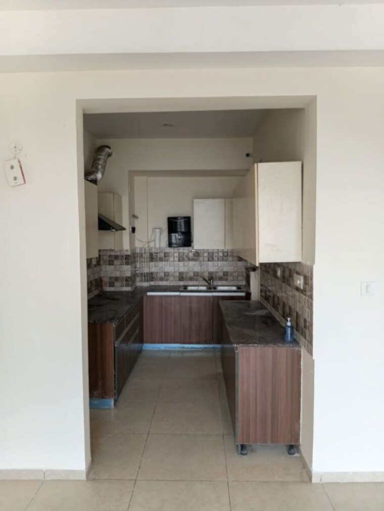 Kitchen, gazipur 3 Bedroom 1885 Sq.Ft. Apartment In Gazipur Zirakpur 10665892