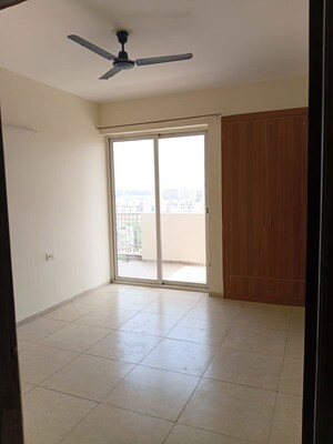 Room in 3 BHK Apartment at Gazipur – for Sale