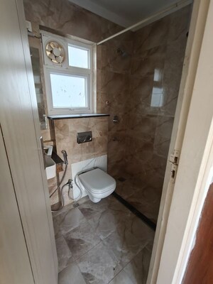 Bathroom in 3 BHK Apartment at BPTP Astaire Garden-Monet Floors, Sector 70a – for Rent