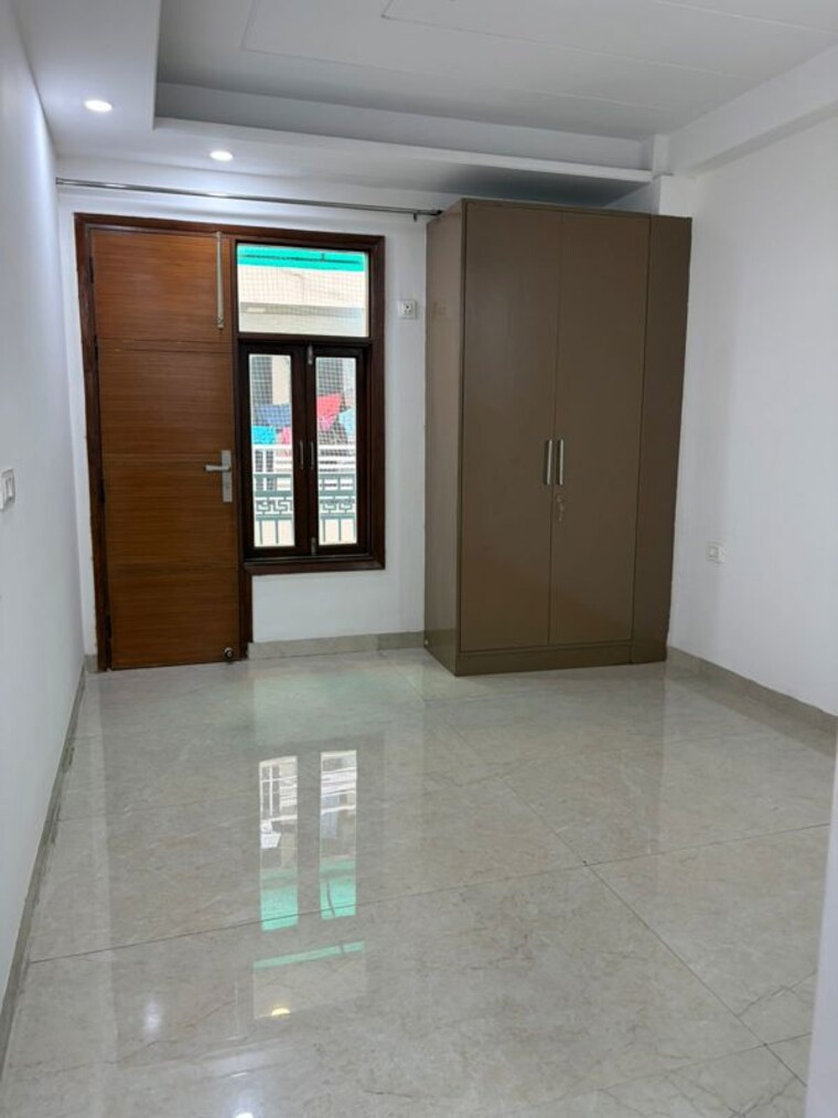 Room, palm-residency-chhatarpur 3 Bedroom 1350 Sq.Ft. Apartment In Chattarpur Delhi 10666127