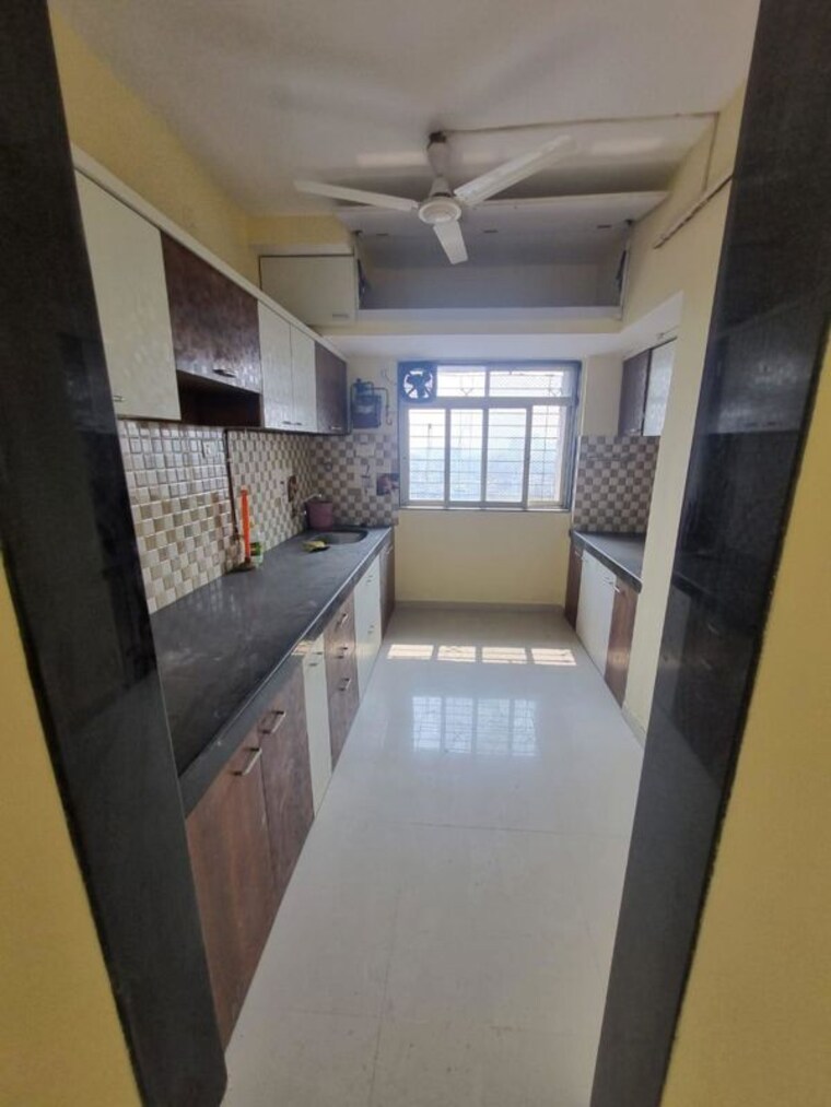 Kitchen, jambli naka 2 Bedroom 680 Sq.Ft. Apartment In Jambli Naka Thane 10666104