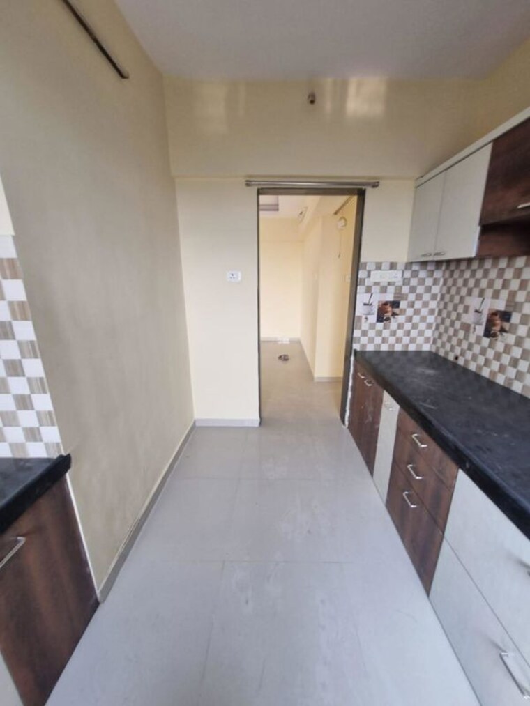 Kitchen, jambli naka 2 Bedroom 680 Sq.Ft. Apartment In Jambli Naka Thane 10666104