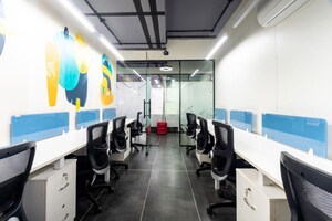  Office Space For Rent in Super Corridor