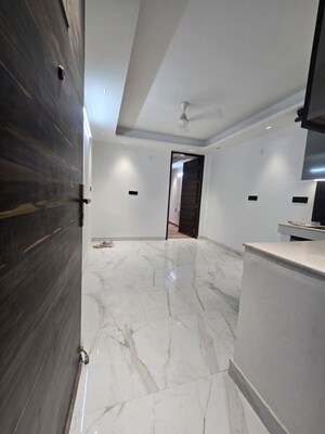 Room in 1 BHK Builder Floor at Saket – for Sale