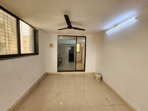 Room in 2.5 BHK Apartment at Mahavir Heights Ghansoli, Ghansoli – for Rent