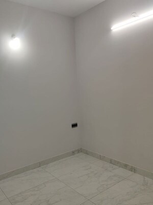 Room in 3 BHK Apartment at Sumadhura Olumpus, Nanakramguda – for Rent