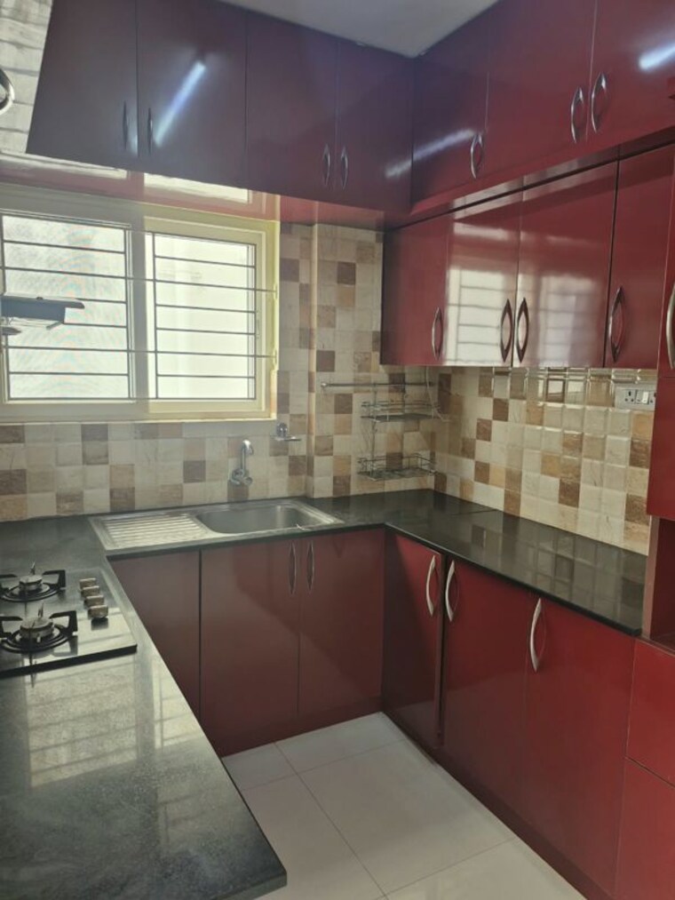 Kitchen, dsr-white-waters 3 Bedroom 1451 Sq.Ft. Apartment In Gunjur Bangalore 10666287