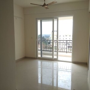 Room in 2 BHK Apartment at Coevolve Northern Star, Thanisandra – for Rent