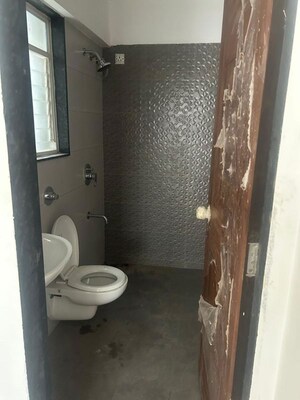 Bathroom in 1 BHK Apartment at Dhanori – for Rent