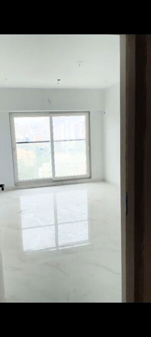 Room in 2 BHK Apartment at Asshna Seabliss, Versova – for Sale
