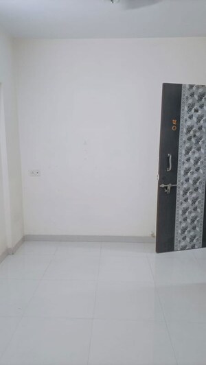 Room in 1 BHK Apartment at SK Heights, Ghansoli – for Rent