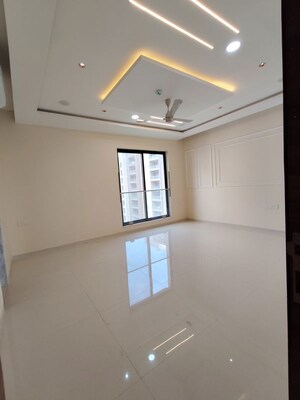 Room in 4 BHK Apartment at Supreme Belmac Residences, Kalyani Nagar – for Rent