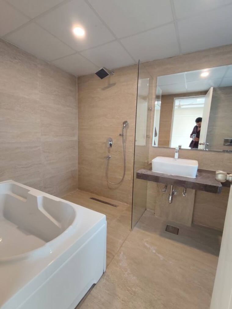 Bathroom, supreme-belmac-residences 4 Bedroom 1699 Sq.Ft. Apartment In Kalyani Nagar Pune 10666411