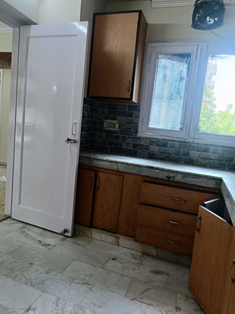 Kitchen, hope-apartments 3.5 Bedroom 1800 Sq.Ft. Apartment In Sector 15 Gurgaon 10666403