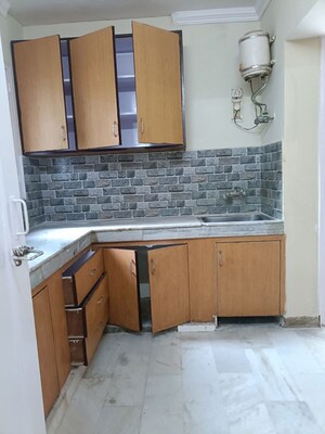 Kitchen in 3.5 BHK Apartment at Hope Apartments, Sector 15 – for Rent